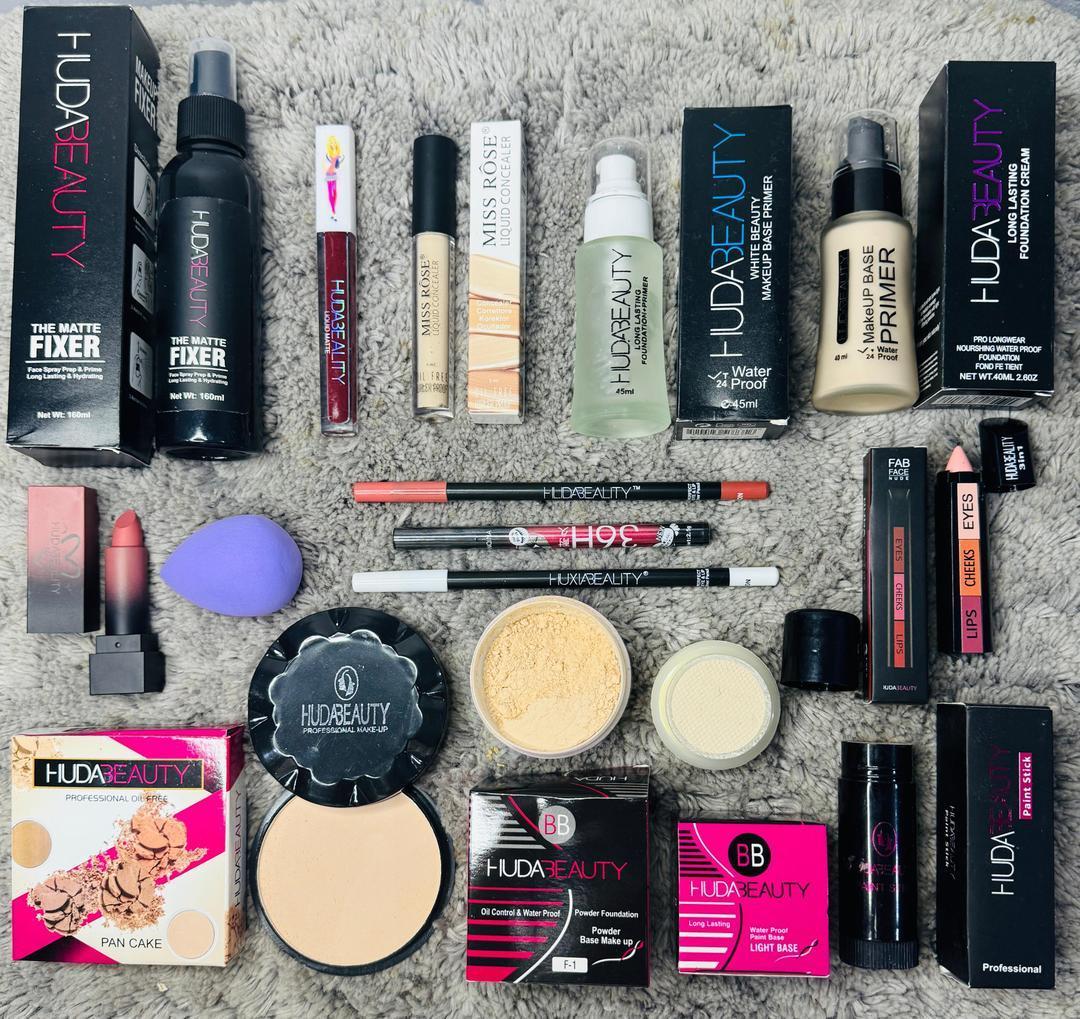 15 in 1 Makeup Deal – Complete Beauty Kit for a Flawless Look